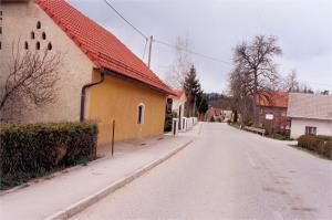 Dolenji Maharovec